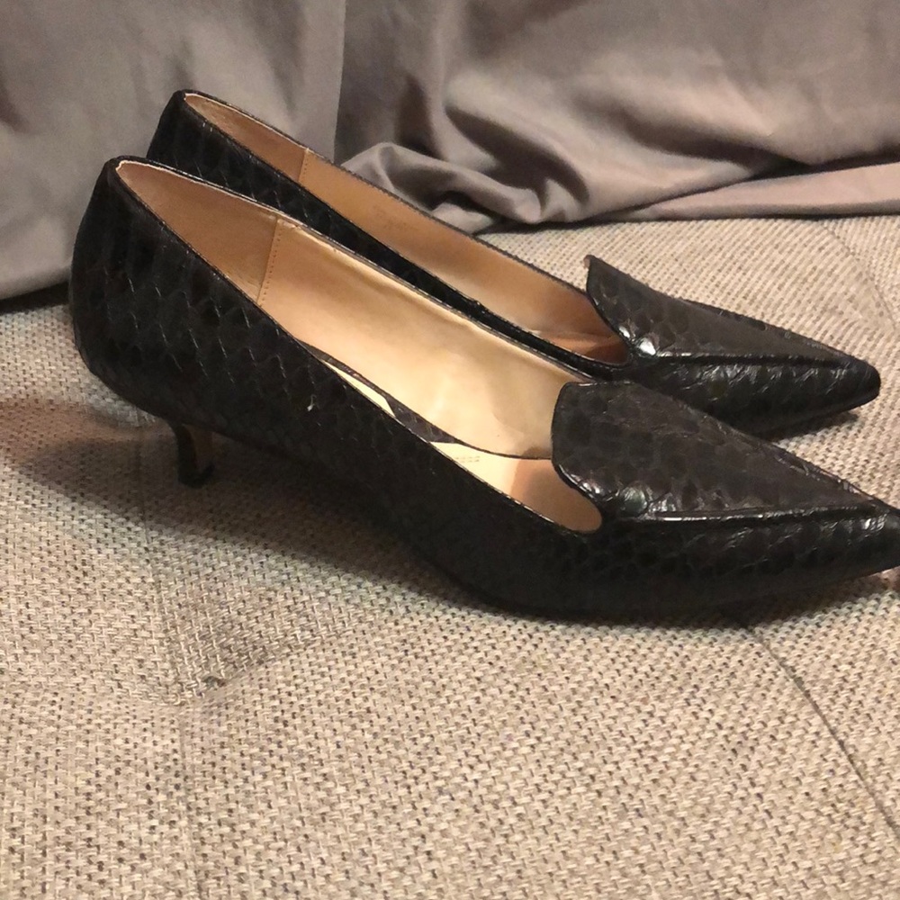 Adrienne Vittadini Kitten Heels- genuine leather